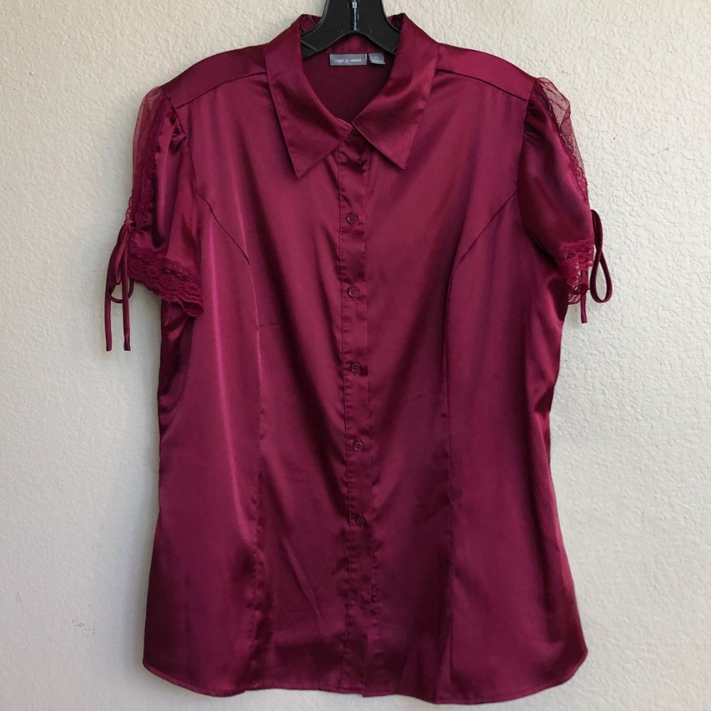 Apt. 9 Lacy Satin Wine Colored Short Sleeve Blouse